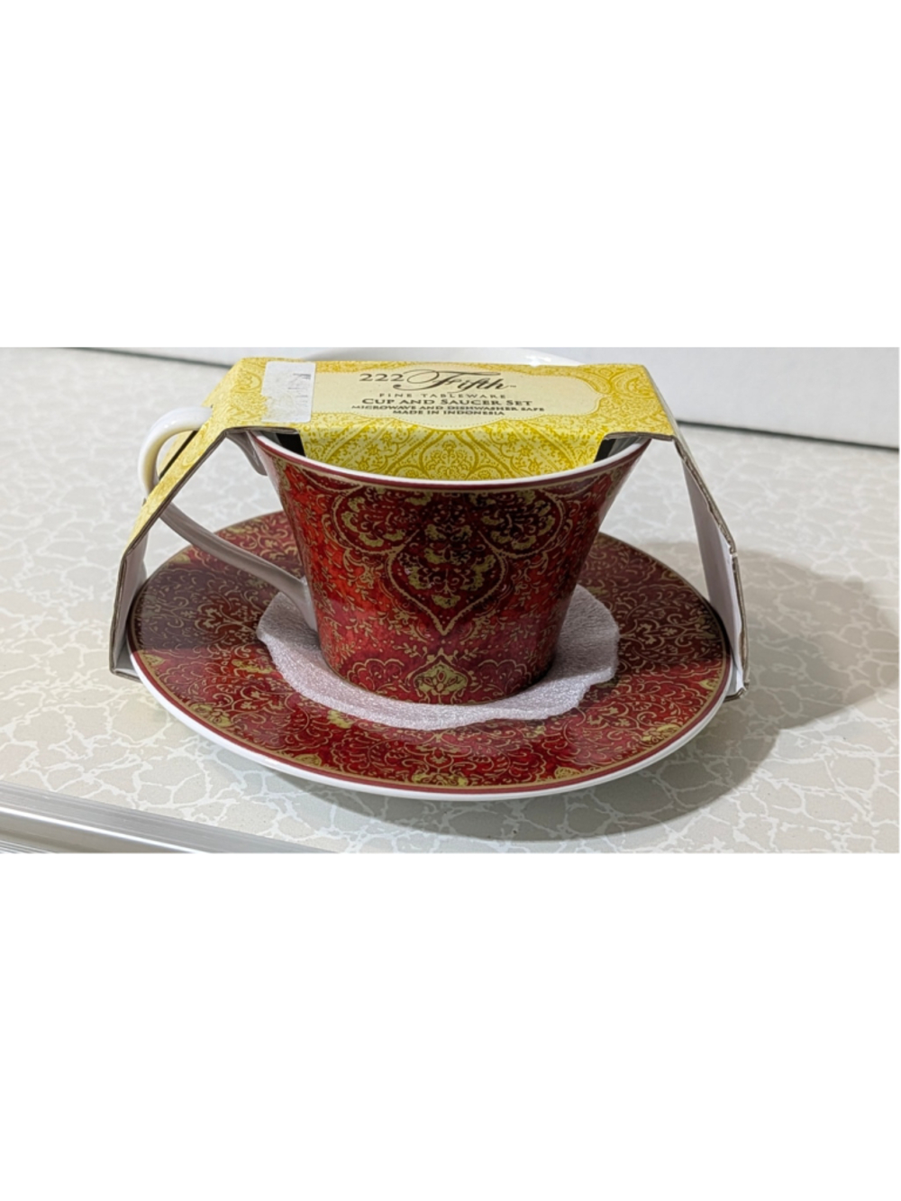 222 Fifth Fine Tableware Cup and Saucer Set, One Size, Red and Gold